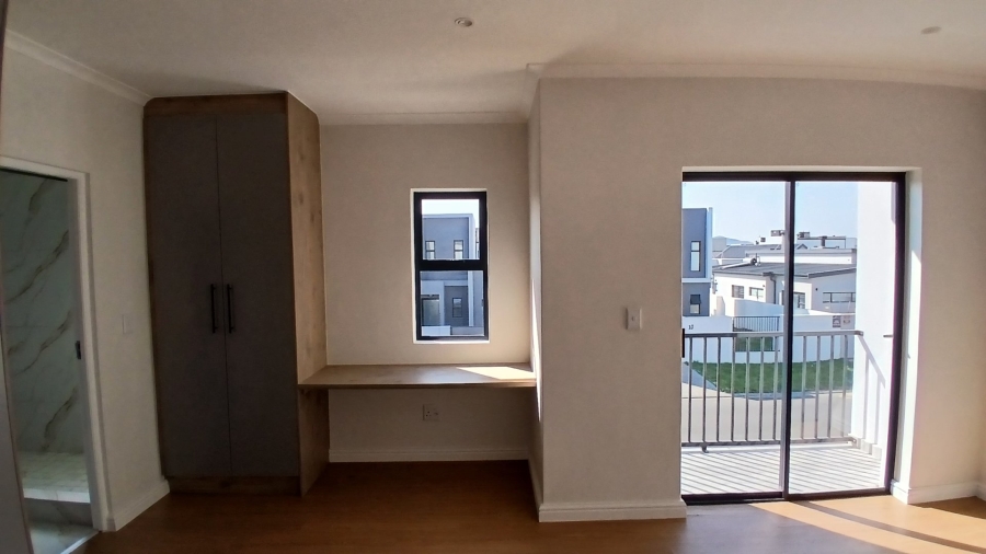 3 Bedroom Property for Sale in Sandown Western Cape